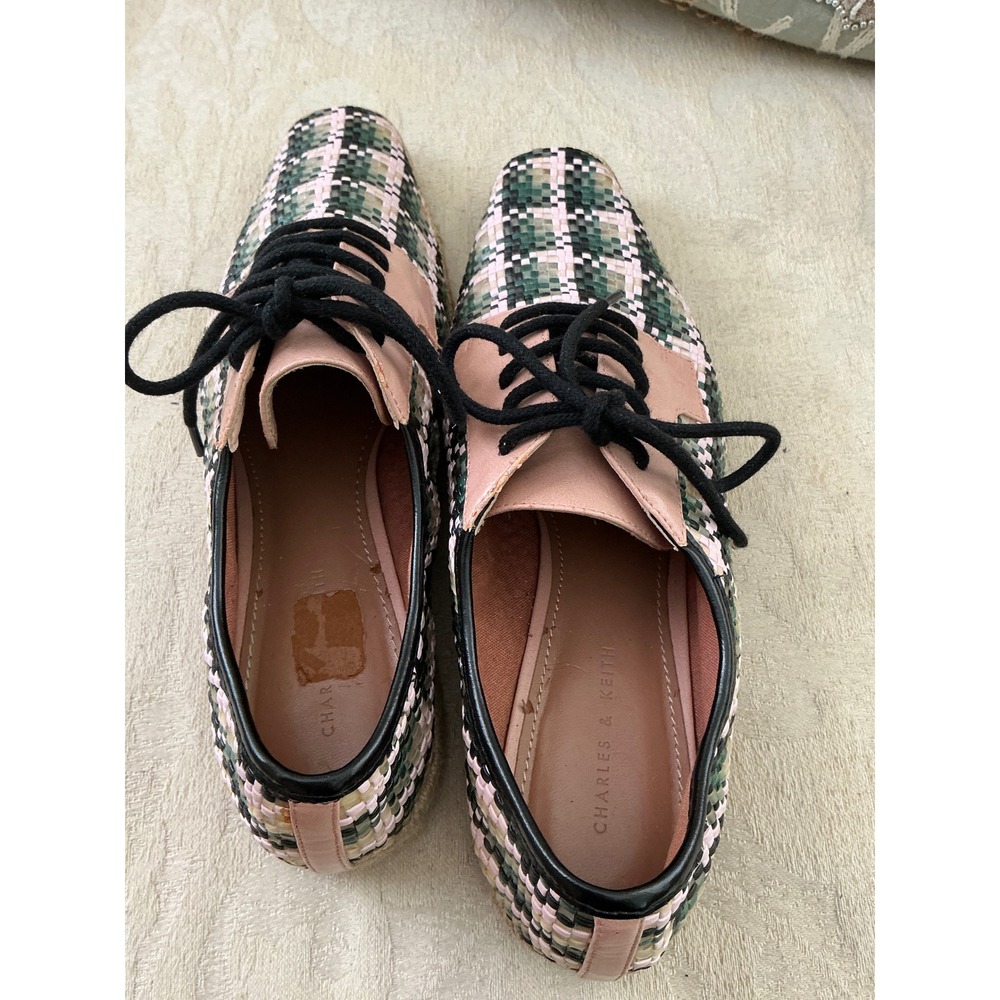 CHARLES & KEITH Woven raffia espadrille Oxford size 9 pink green tan **Rare** - Picture 2 of 7